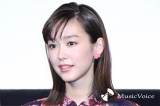 桐谷美玲「嬉し恥ずかし」武井咲との２ショット公開「猫目姉妹可愛い」