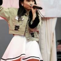 BEYOOOOONDS「TIFオンライン2020」SMILE GARDEN