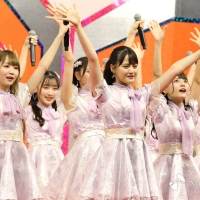＝LOVE「TIFオンライン2020」SMILE GARDEN