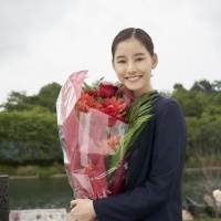 新木優子、主演ドラマがクランクアップ「私にとって新しい挑戦」