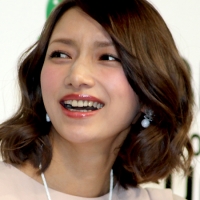 後藤真希、美ウエスト露わ　ショート丈トップス姿が反響「腹筋が美しい」