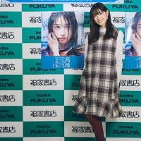 高橋ひかる『WATERFALL』発売記念イベント