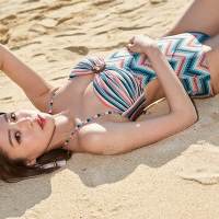 志田友美×i-dee写真展「-Resolution-」
