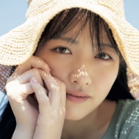 STU48石田千穂がソロ写真集、キュートでフレッシュな水着姿も