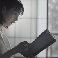 のん・コムアイ・趣里『怖い絵本』朗読