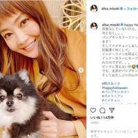 観月ありさ、パンプキン色でイメチェン