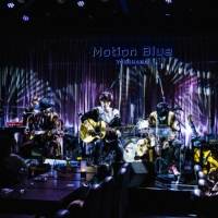 THE PINBALLS「Acoustic session Live “Dress up 2 You”」レポート