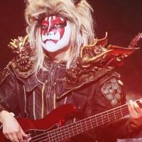 聖飢魔II「ヴィデオ黒ミサ＆生トークツアー『特別給付悪魔』」人間界に降臨
