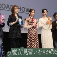 松井玲奈『魔女見習いをさがして』舞台挨拶