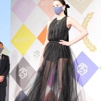 河北麻友子「ベストマスクニストアワード2020」授賞式