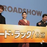 土屋太鳳『フード・ラック！食運』舞台挨拶