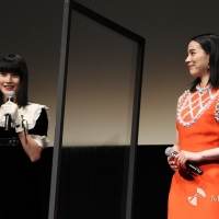 のん＆橋本愛『私をくいとめて』舞台挨拶