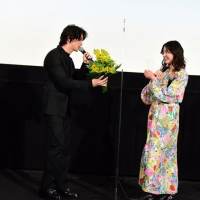 吉高由里子と横浜流星「きみの瞳が問いかけている」舞台挨拶