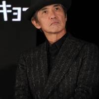 佐藤浩市・石田ゆり子・西島秀俊『サイレント・トーキョー』点灯式