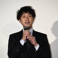 綾野剛、北川景子「ドクター・デスの遺産」公開記念舞台挨拶