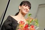 水川あさみ「地を這うような役を演じたい」最優秀女優賞を受賞