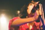 あいみょん、配信ライブで８曲を披露「次はツアーで会いましょう！」