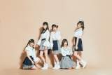 DEAR KISS、新曲「World Smile」お披露目ライブ無料配信