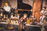 NakamuraEmi「頑張る皆さんのそばに」Acoustic ver.で魅せた楽曲の深淵