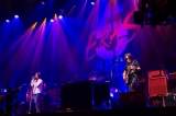 B’z、５週連続無観客配信ライブDay3-4ダイジェスト公開