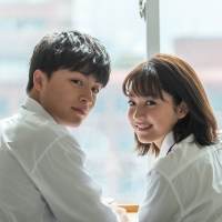 眉村ちあきの「36.8℃」を使用した 映画「10万分の1」MV公開