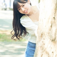 日向坂46齊藤京子、浜辺デートでビキニ姿　水着カット解禁
