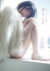 乃木坂46堀未央奈、初写真集６度目重版　累計発行部数13万部超え