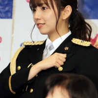 秋元真夏＆新内眞衣、SOS47決起集会