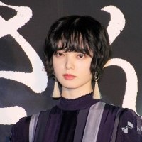 映画『さんかく窓の外側は夜』完成披露試写会