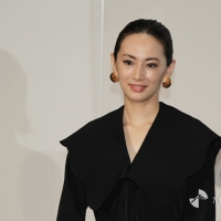 北川景子『約束のネバーランド』初日舞台挨拶