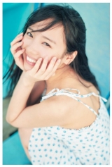 日向坂46齊藤京子、1stソロ写真集　裏表紙４種解禁