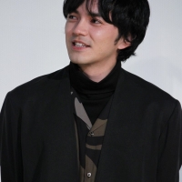 林遣都『私をくいとめて』公開記念舞台挨拶