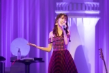 柏木由紀、初のディナーショーで「夢中にさせちゃうぞっ」