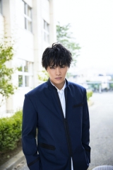 鈴木伸之、連続ドラマ「お茶にごす。」単独初主演が決定