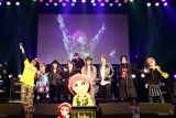 hideさんの誕生日を祝う　初の無観客配信ライブで見せた一体感