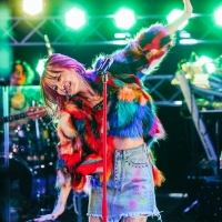LiSA「今日をもっともっと超えて行け」変幻自在な演出歌唱で魅了