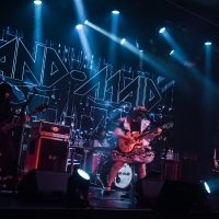 BAND-MAID、初のフルセットオンラインお給仕　全世界66カ国が視聴