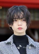 平手友梨奈、必需品で岡田将生とまさかのモロかぶり「うっそ…」