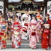 HKT48、地元博多で初成人式　個性もカラフル「色鉛筆世代」