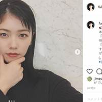 小芝風花、黒髪＆大人っぽい雰囲気