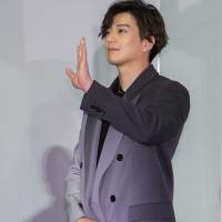 岩田剛典・新田真剣佑『名も無き世界のエンドロール』公開記念舞台挨拶
