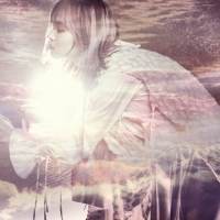 LiSA、新ビジュアル＆「dawn」ジャケ写公開