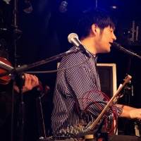 浜端ヨウヘイ、デビュー２周年記念配信ライブでみせた大きな希望