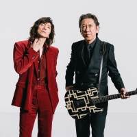 布袋寅泰、40周年アニバーサリー生配信ライブに吉井和哉サプライズ出演