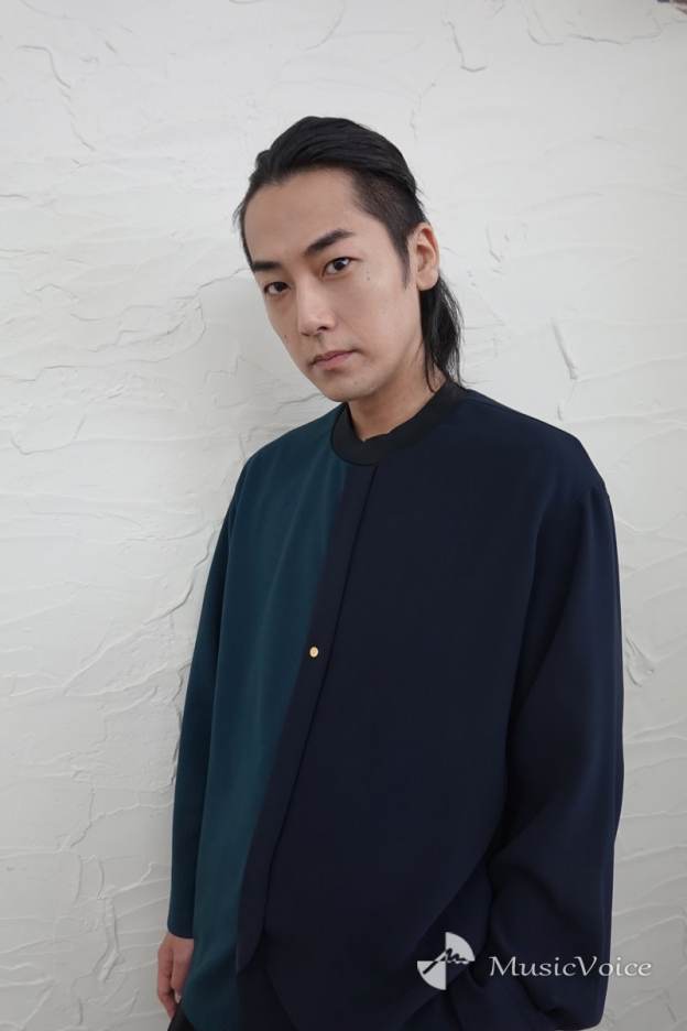 鴇田崇