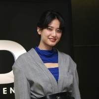 山崎紘菜『モンスターハンター』MX4Dで鑑賞