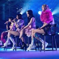 BLACKPINK、初のオンラインライブ圧巻のステージに世界中が大熱狂