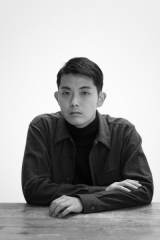 折坂悠太、ドラマ『監察医 朝顔』挿入歌として新曲「鶫」第14話に使用決定