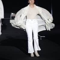 吉川愛／マイナビTGC 2021 S／S