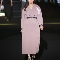 齋藤飛鳥／マイナビTGC 2021 S／S